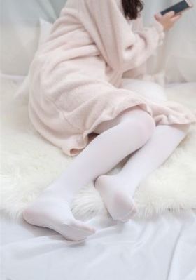 年轻漂亮的妈妈_高清免费在线观看